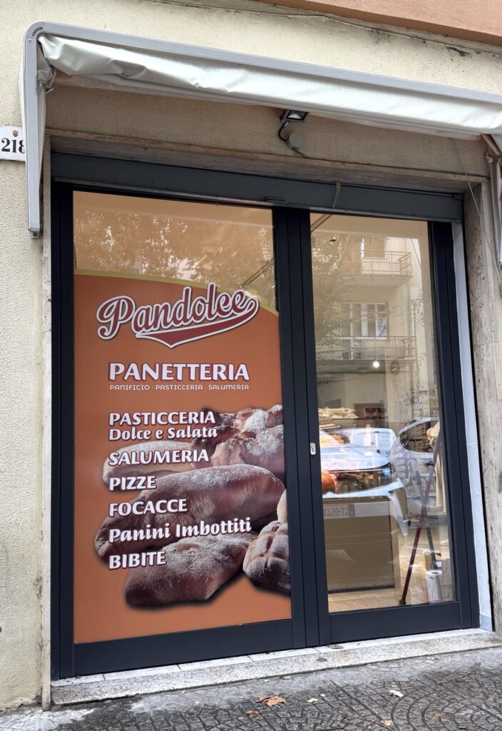 stampa vetrofanie alghero - vetrofania PanDolce Alghero