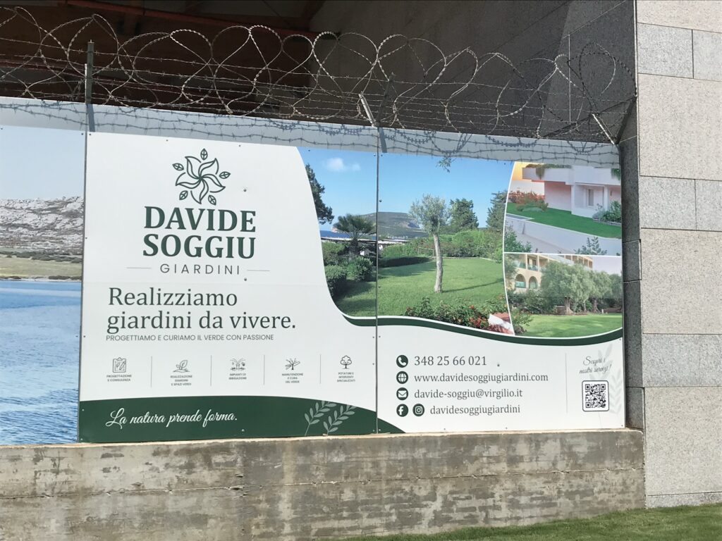 Pannelli per Davide Soggiu Giardini all’Aeroporto di Alghero – foto 3